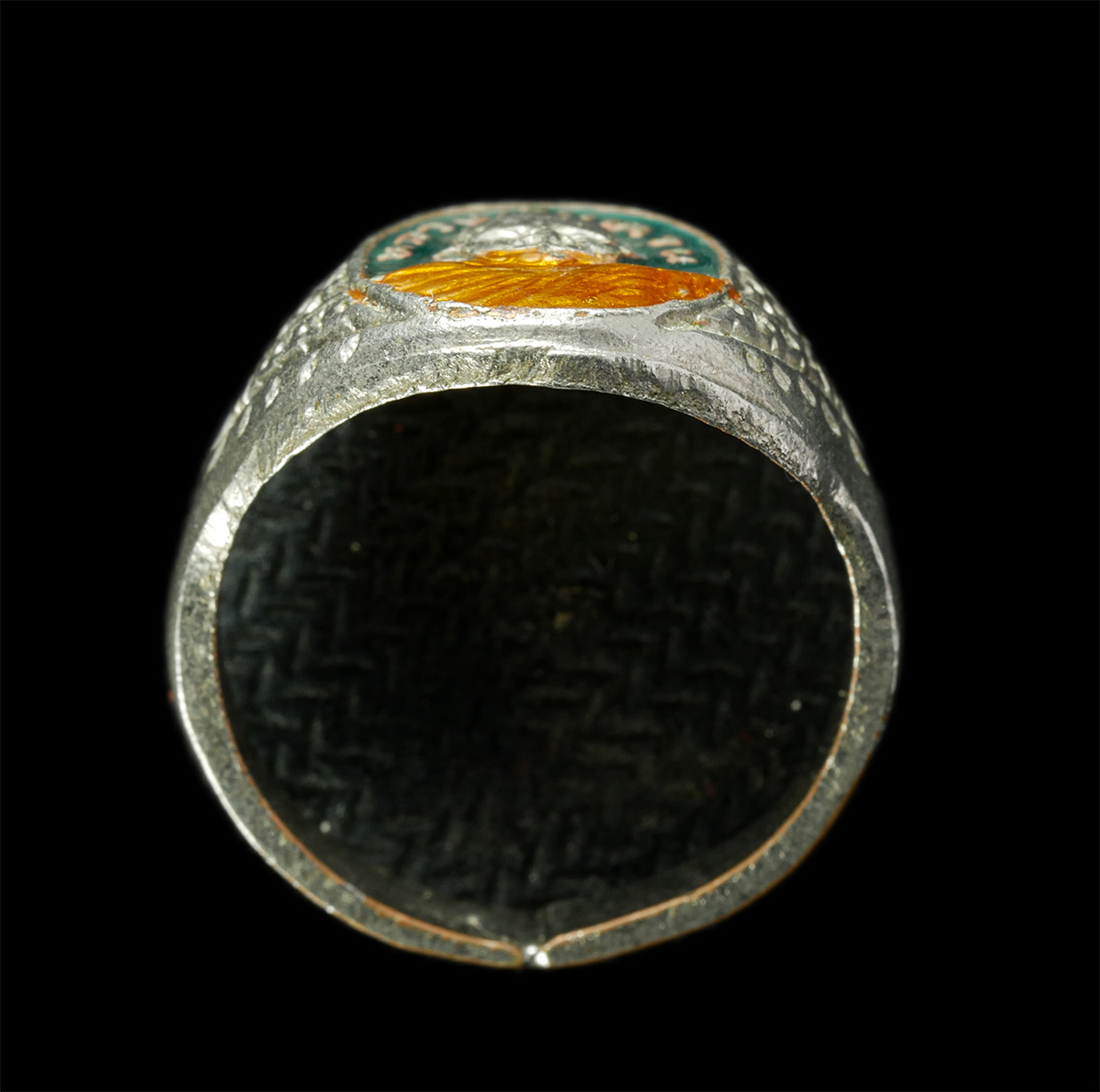 2568Jul11 (79)p.jpg - แหวนลงยาหลวงปู่แหวน สุจิณโณ วัดดอยแม่ปั๋ง จังหวัดเชียงใหม่ แหนวเก่าสวย น่าเก็บสะสมบูชา | https://kamulet.in.th